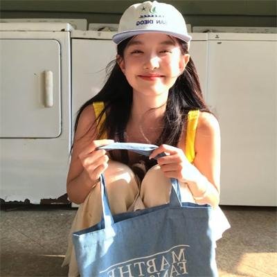 飞女黛丝